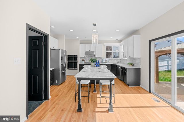 11602 N STAR DR, Fort Washington, MD 20744