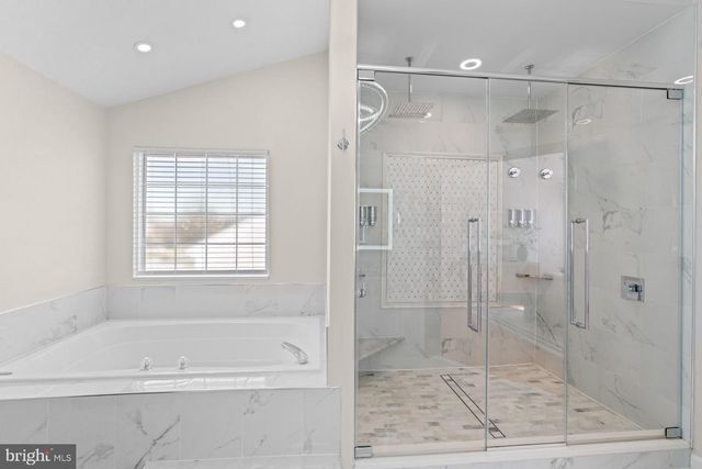 11602 N STAR DR, Fort Washington, MD 20744