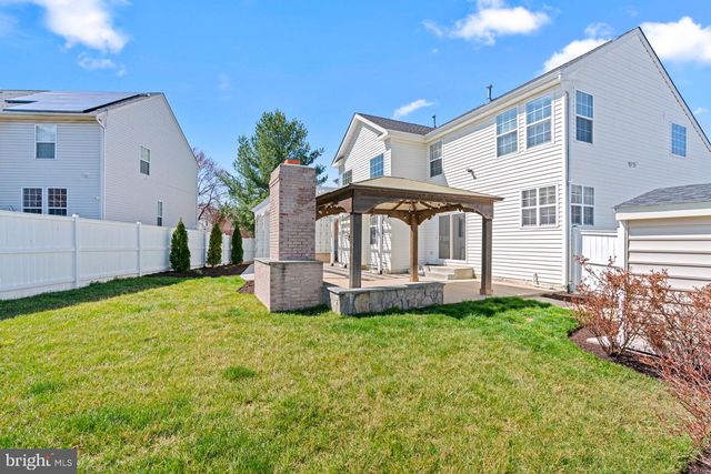 11602 N STAR DR, Fort Washington, MD 20744