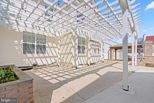 11602 N STAR DR, Fort Washington, MD 20744