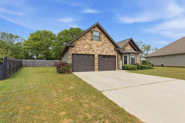 309 Ponderosa Drive, Midland City, AL 36350