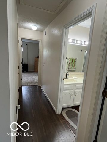 7313 Tappan Drive, Indianapolis, IN 46268
