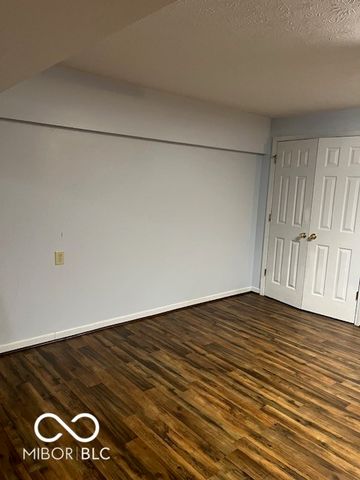 7313 Tappan Drive, Indianapolis, IN 46268