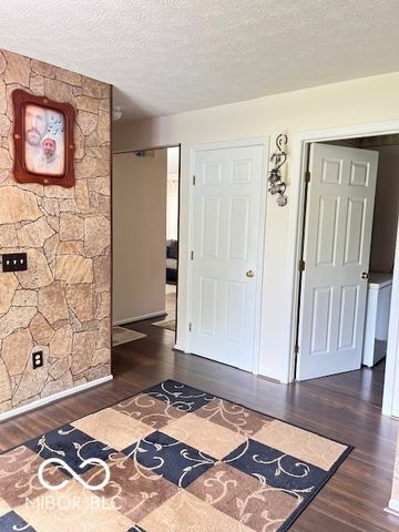 7313 Tappan Drive, Indianapolis, IN 46268