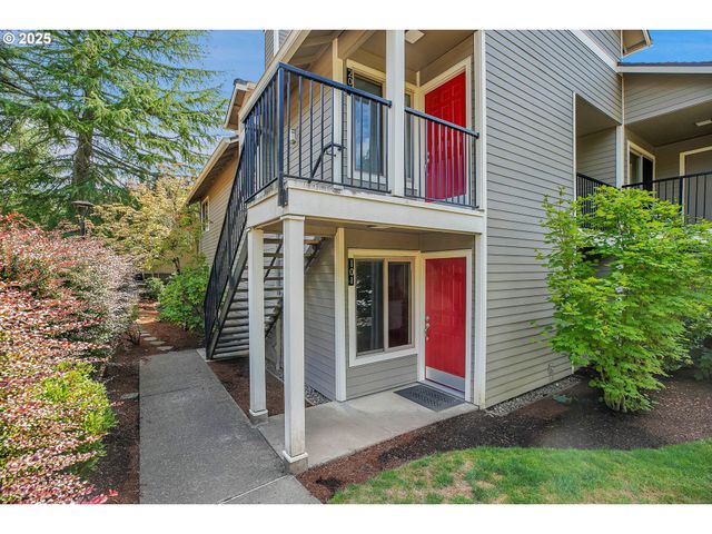 86 KINGSGATE Rd F101, Lake Oswego, OR 97035