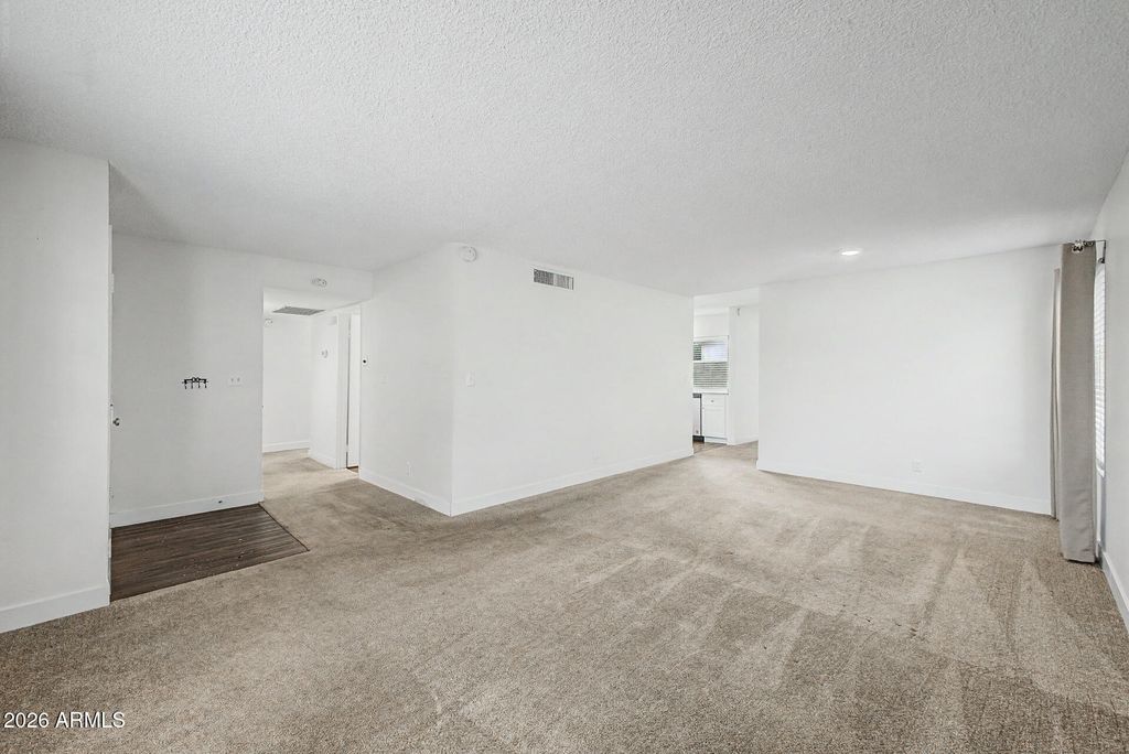 4942 W TOWNLEY Avenue, Glendale, AZ 85302 — photo 4