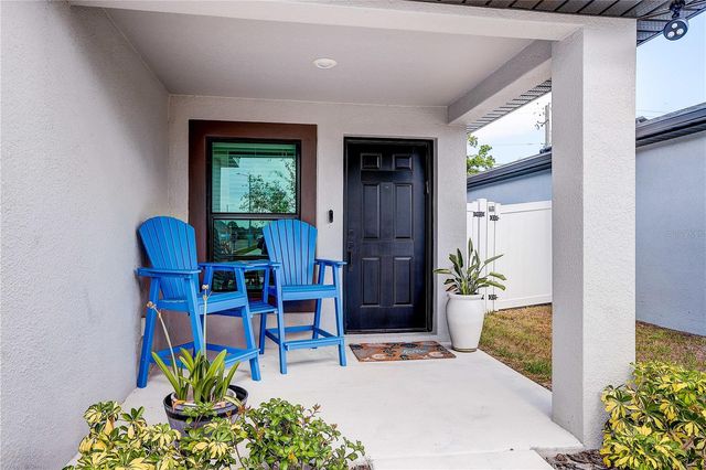 1238 AHOY AVENUE, Tampa, FL 33619