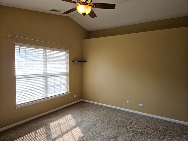 2243 Rockefeller Drive 2243, Geneva, IL 60134