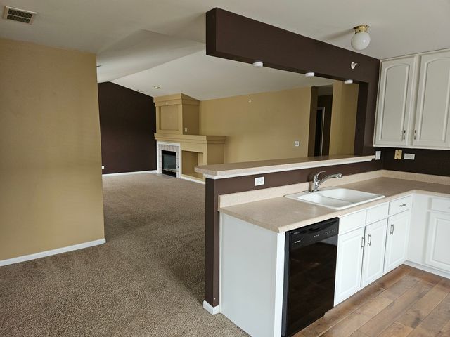 2243 Rockefeller Drive 2243, Geneva, IL 60134