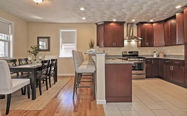 55 Cherry 2, Chelsea, MA 02150