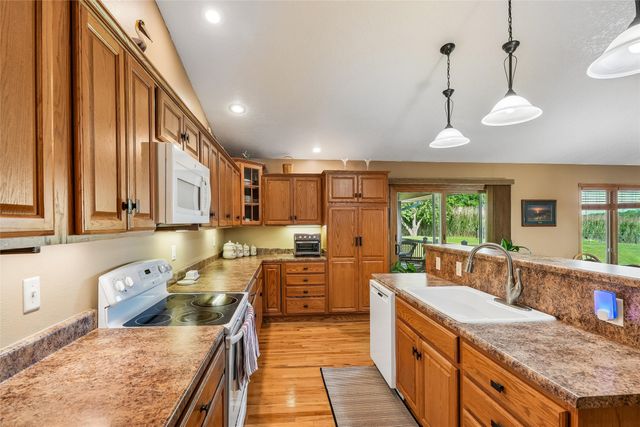 707 N W Street, Indianola, IA 50125