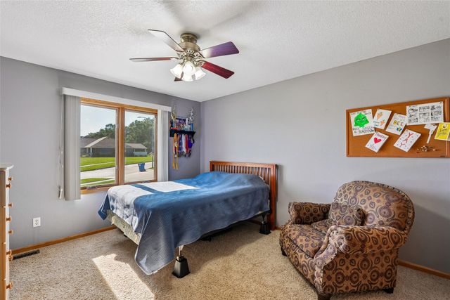 707 N W Street, Indianola, IA 50125