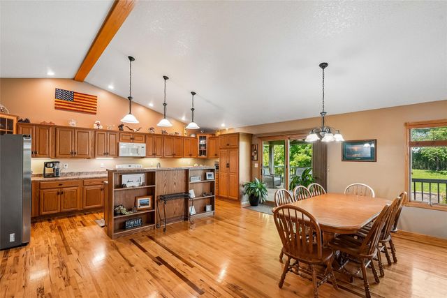 707 N W Street, Indianola, IA 50125