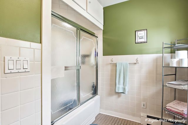 3804 Waukegan Road, Mchenry, IL 60050