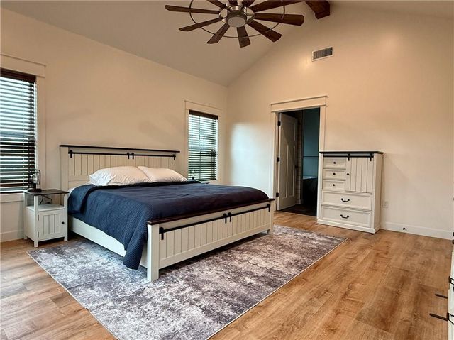 21017 S Ratner Road, Overbrook, KS 66524