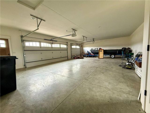 21017 S Ratner Road, Overbrook, KS 66524