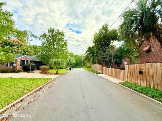 3756 ANDERSON Street, Jacksonville, FL 32205