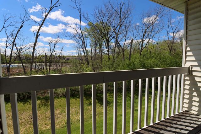S77W19333 Lakewood DRIVE, Muskego, WI 53150