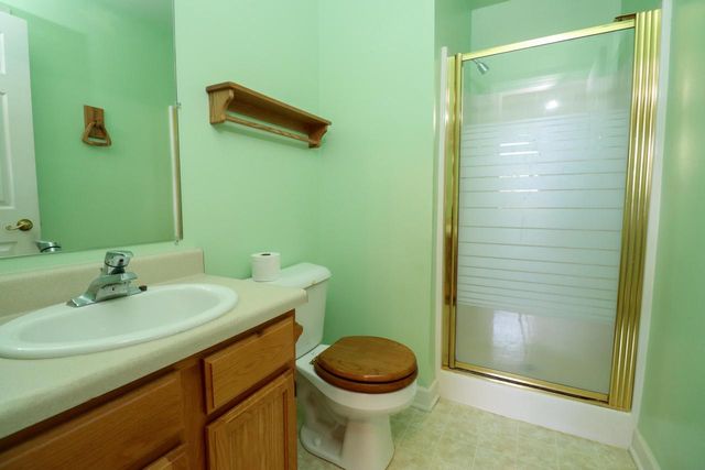 S77W19333 Lakewood DRIVE, Muskego, WI 53150