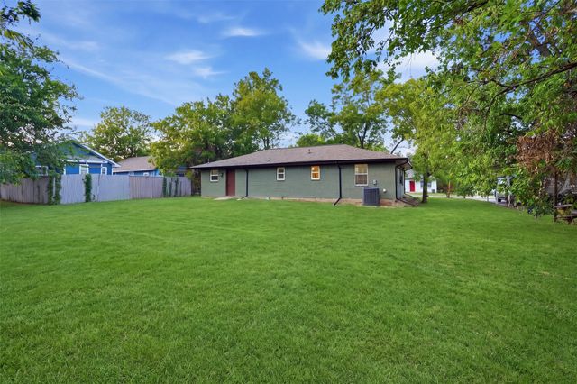 4017 Pickett Street, Greenville, TX 75401