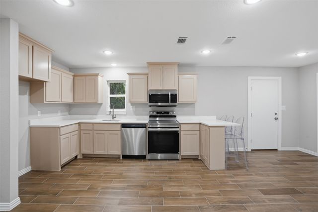 4017 Pickett Street, Greenville, TX 75401