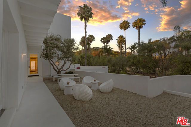 27405 Pacific Coast Highway, Malibu, CA 90265