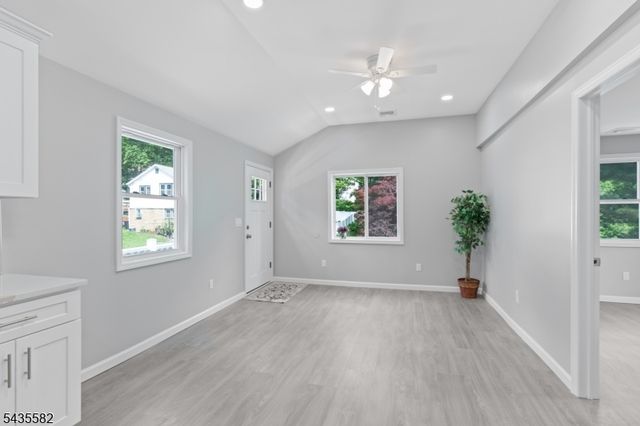 116 Bucknell Trl, Hopatcong Boro, NJ 07843