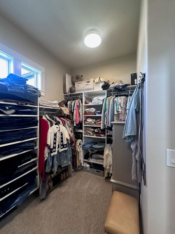 4209 W Pine Cliff Dr, Spokane, WA 99208
