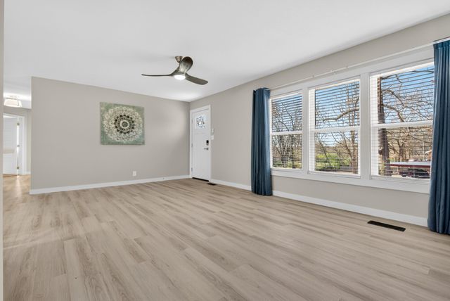 230 Yorktown Rd, Clarksville, TN 37042