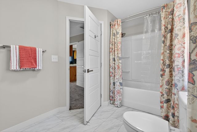 230 Yorktown Rd, Clarksville, TN 37042