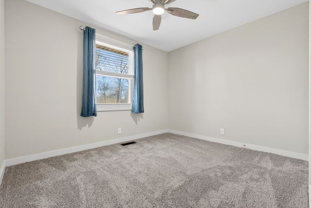 230 Yorktown Rd, Clarksville, TN 37042