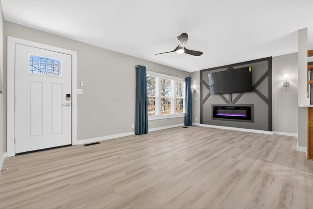 230 Yorktown Rd, Clarksville, TN 37042