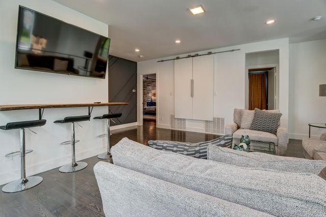 5017 Milam Street, Dallas, TX 75206