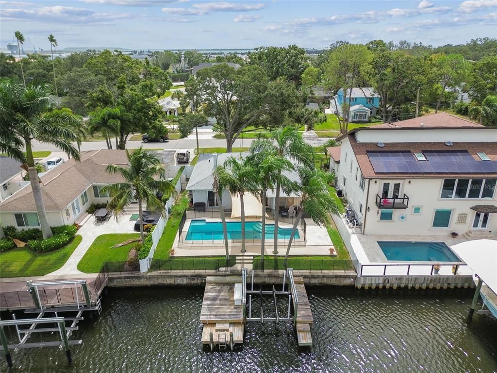 642 GENEVA PLACE, Tampa, FL 33606