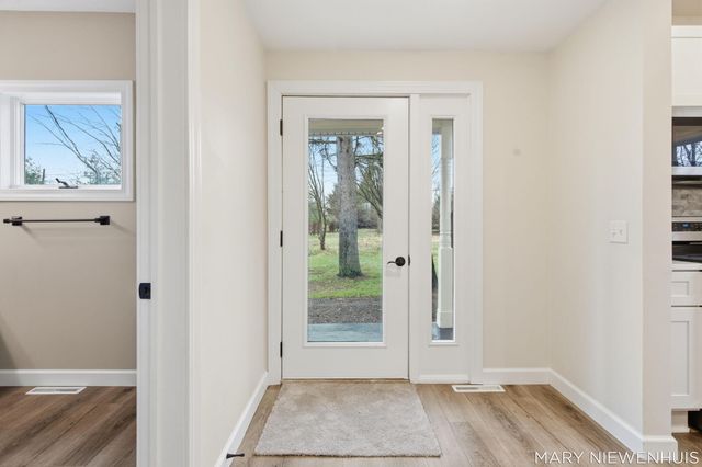 10652 Nugent Avenue NE, Rockford, MI 49341