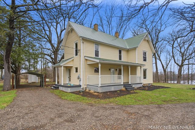 10652 Nugent Avenue NE, Rockford, MI 49341