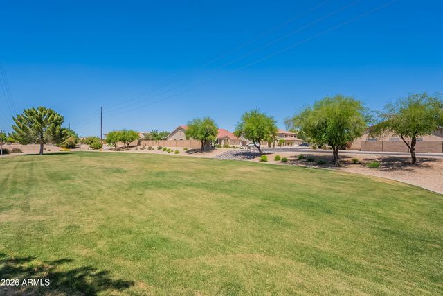 8510 S 49TH Drive, Laveen, AZ 85339