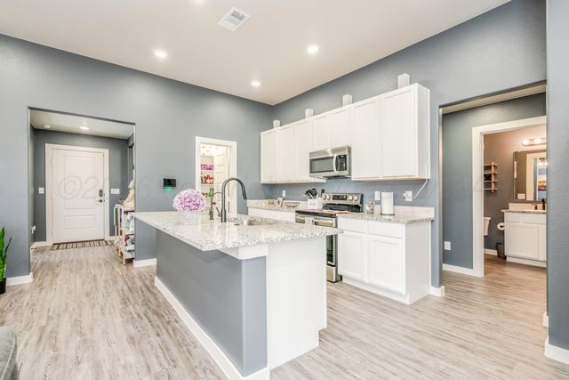 6505 Honeybee Avenue, Amarillo, TX 79118