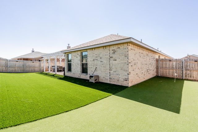 6505 Honeybee Avenue, Amarillo, TX 79118