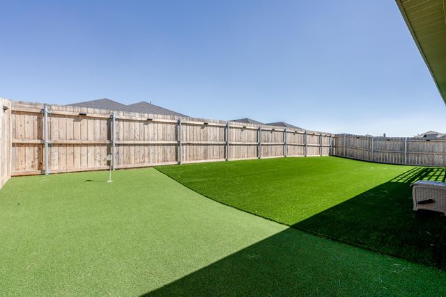 6505 Honeybee Avenue, Amarillo, TX 79118