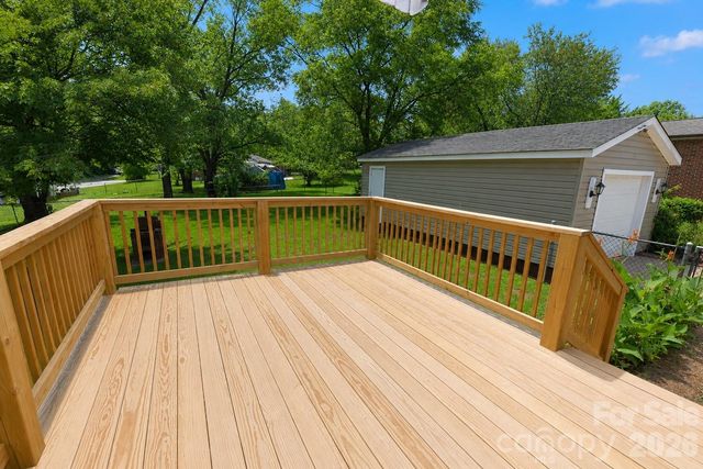 232 Hartness Road, Statesville, NC 28677