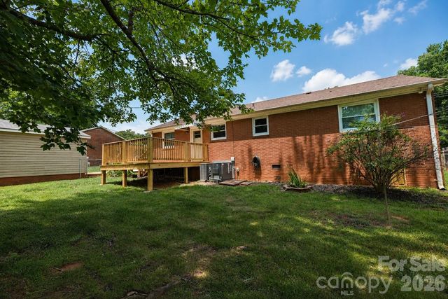 232 Hartness Road, Statesville, NC 28677