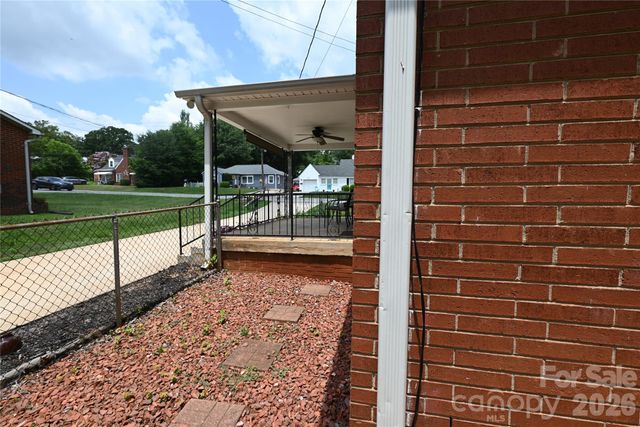 232 Hartness Road, Statesville, NC 28677