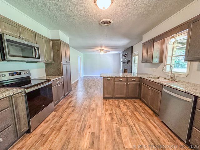 117 Lynn Haven, Durant, OK 74701