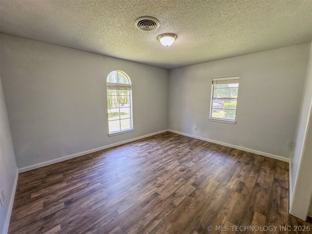 117 Lynn Haven, Durant, OK 74701