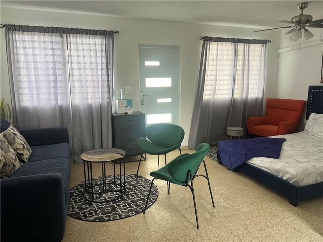 4RN8 CALLE VIA 37 2, Carolina, PR 00983