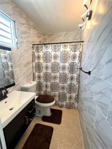 4RN8 CALLE VIA 37 2, Carolina, PR 00983