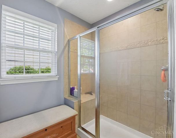 1094 Hayward Circle, Miami Twp, OH 45150