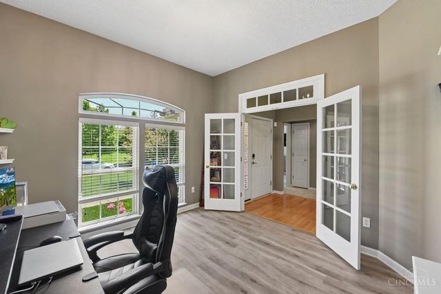 1094 Hayward Circle, Miami Twp, OH 45150