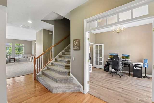 1094 Hayward Circle, Miami Twp, OH 45150